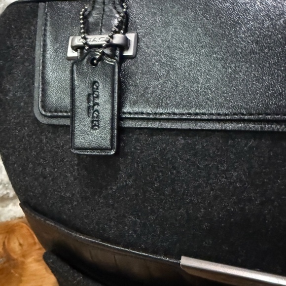Coach 12 x 12.5 x 5.5 Black Charcoal Wool Leather Zip Top Satchel Purse unisex - Picture 2 of 16